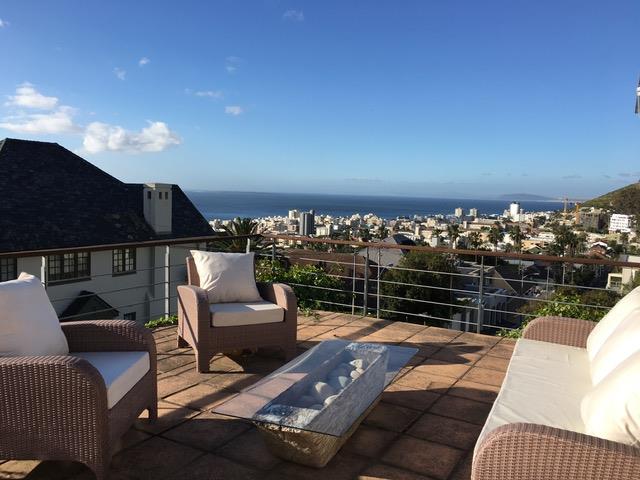 To Let 4 Bedroom Property for Rent in Fresnaye Western Cape